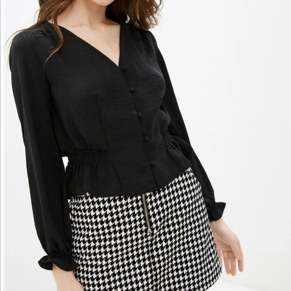NWT Topshop Black Shirred Button Down Top Sz 6 - Picture 7 of 7